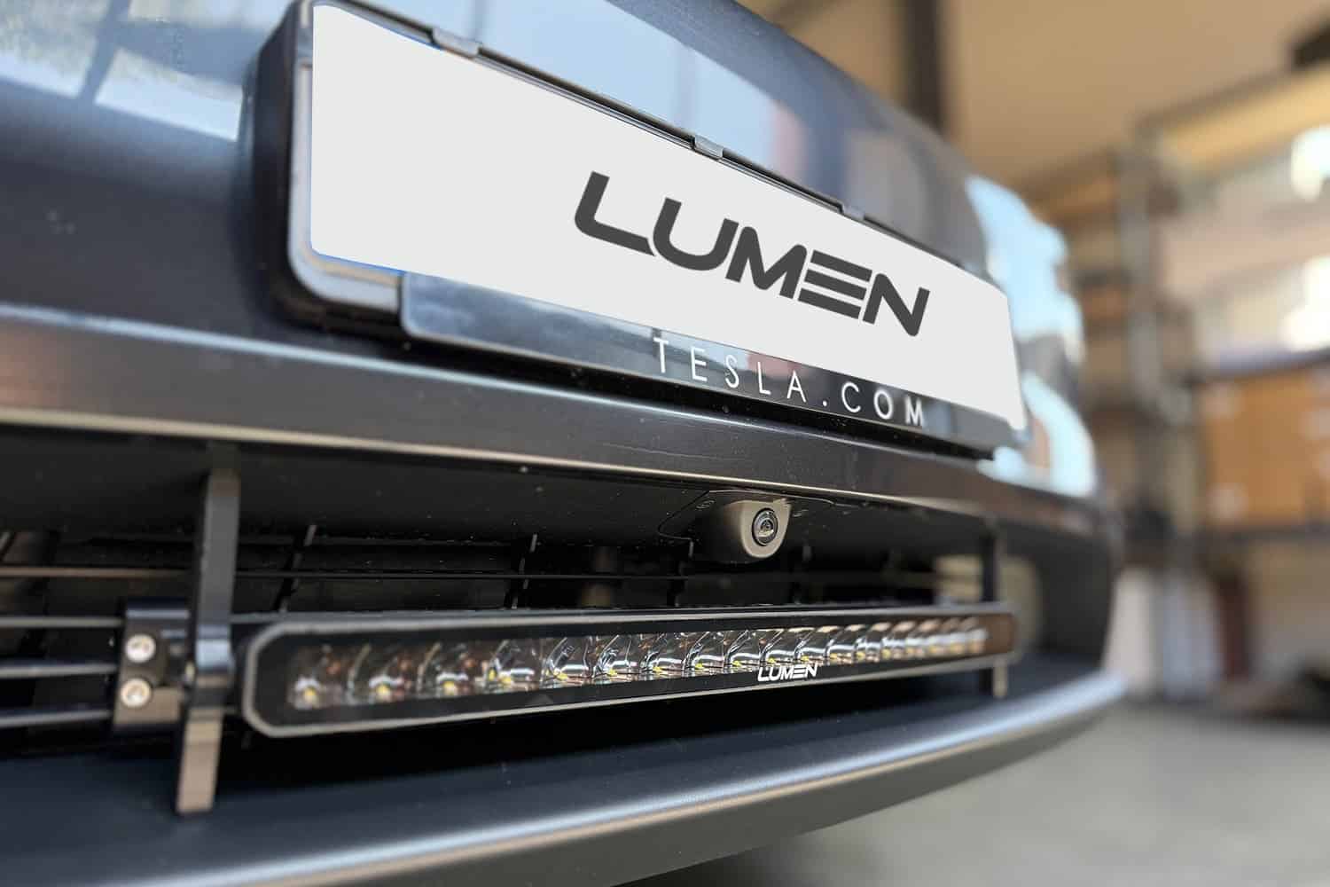 Lumen Grillkit Tesla Model Y Juniper – Bild 2