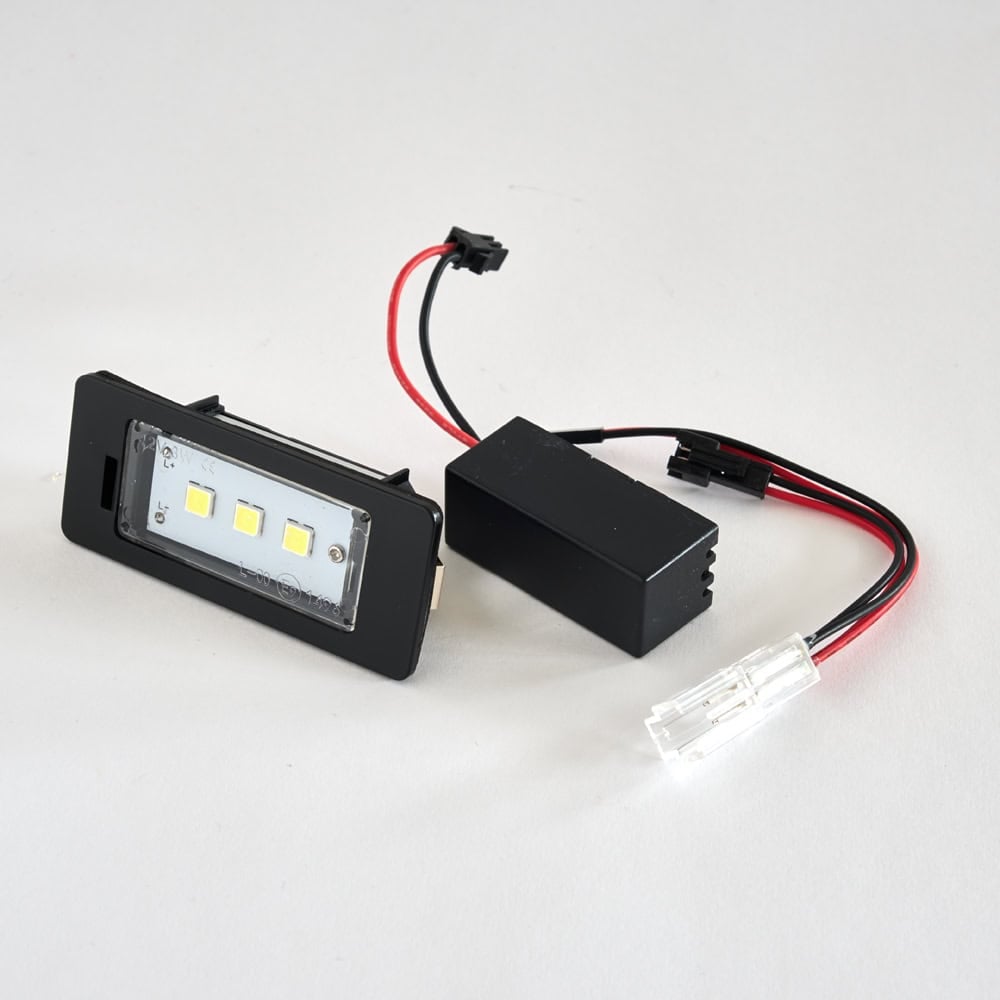 Luxtar LED-Kennzeichenbeleuchtung für AUDI, Golf 6, Passat, VW – Bild 2