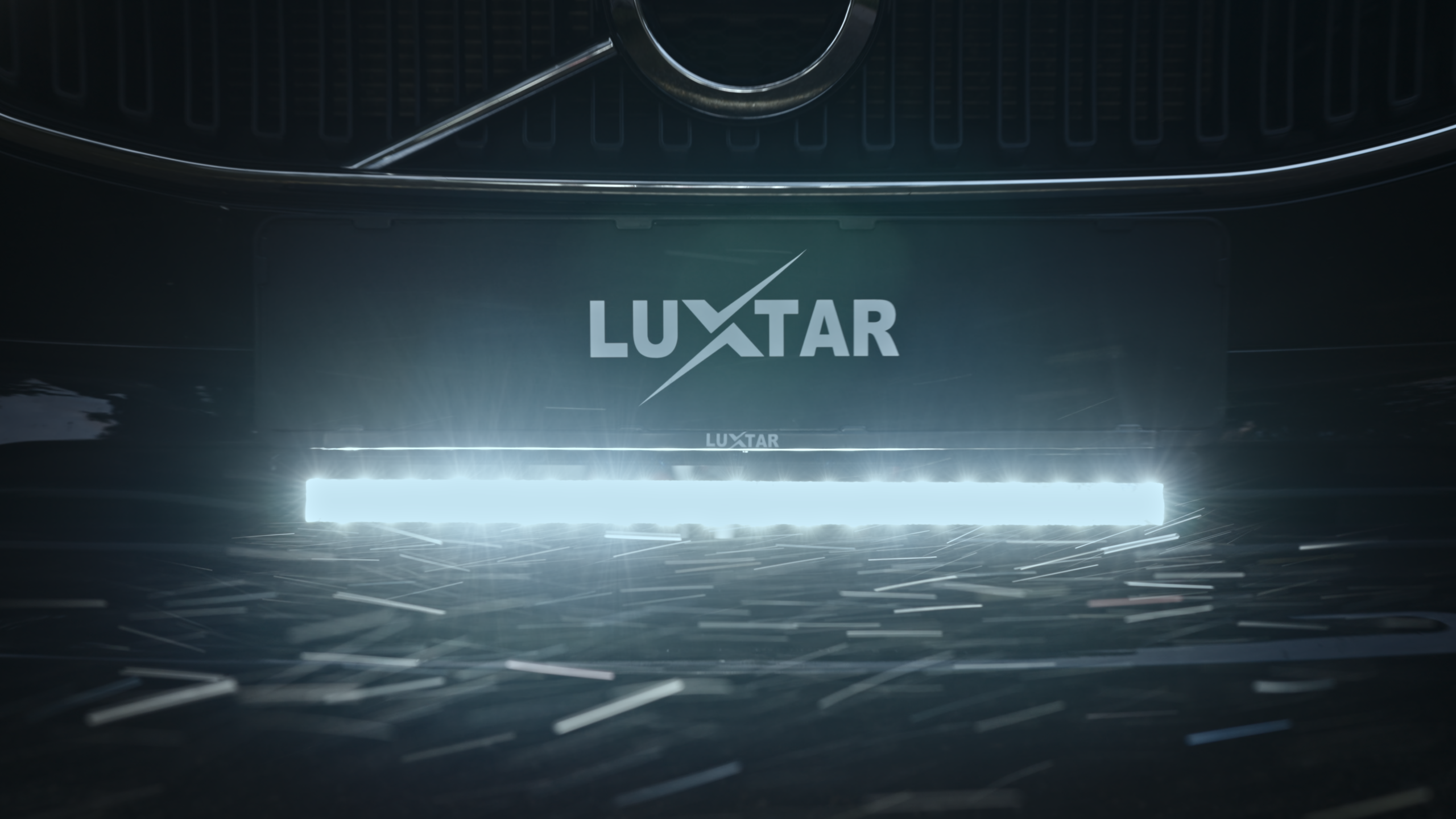 Luxtar LED bar lighting up fog